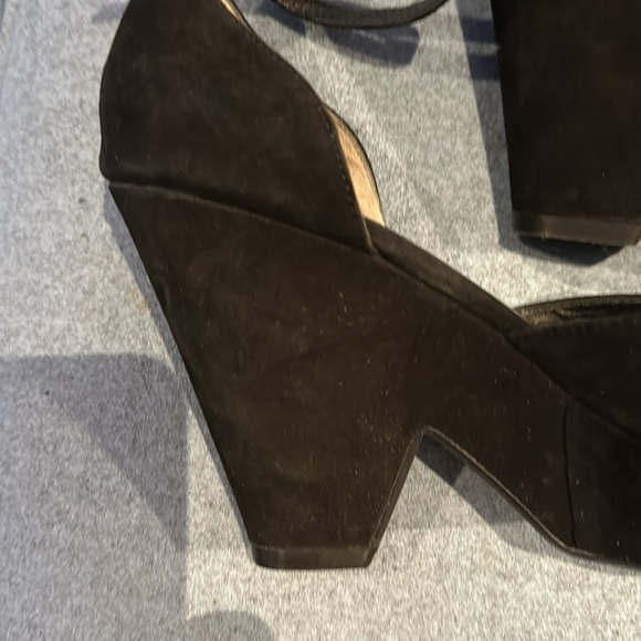 AUTHENTIC Reiss platform black suede sandals, size 38 (8) - Picture 2 of 6